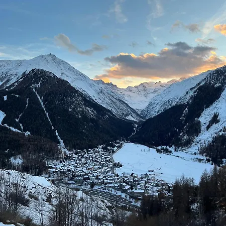 L'atelier Du Temps - Pompon Apartment *